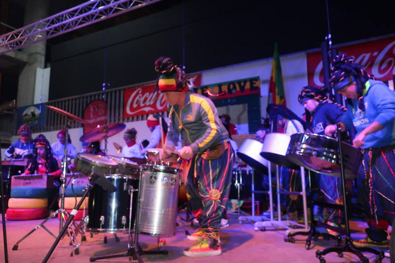 Tamborada celebrada este viernes en Ifeba