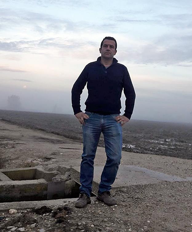 David Casado en su explotación agraria.