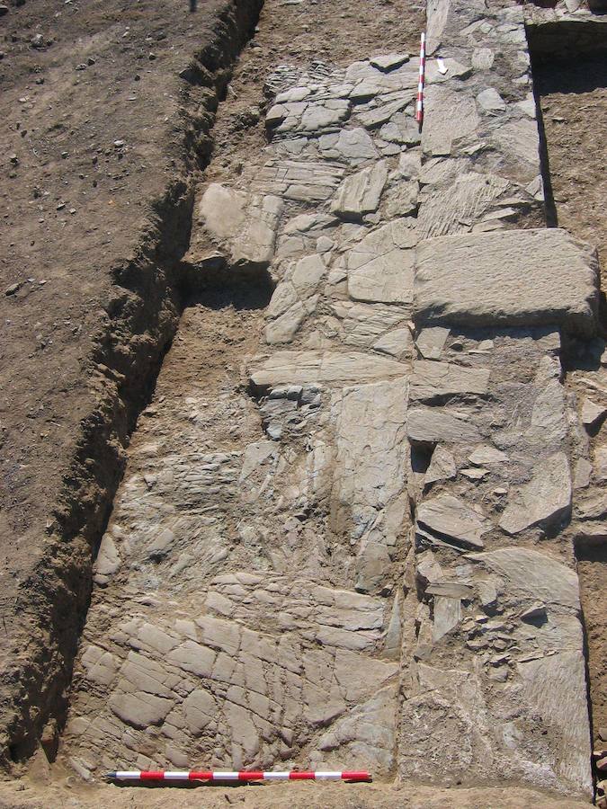 Detalle del pavimento de los restos encontrados de la villa romana Contributia Iulia.