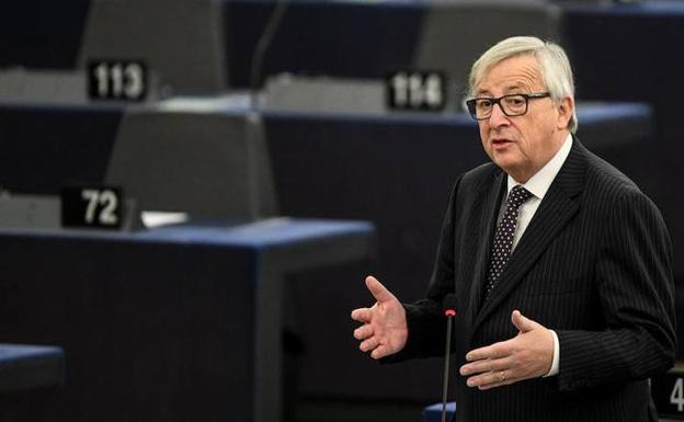 Juncker anuncia recortes en la PAC en los próximos presupuestos