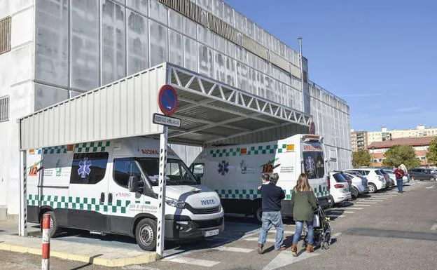 Trabajadores y exempleados de las ambulancias abren el día 12 las comparecencias