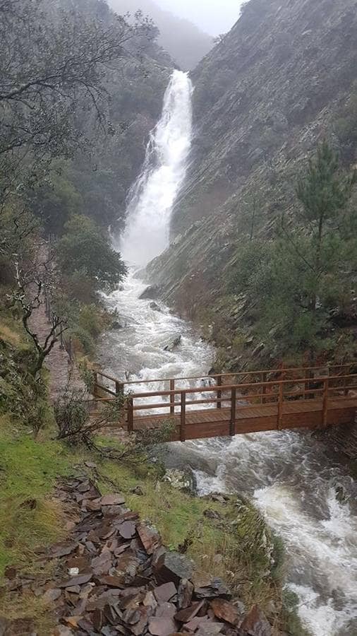 El Chorritero, ubicado en la localidad de Ovejuela en la comarca de Las Hurdes. Fotos del jueves 1 de marzo. 