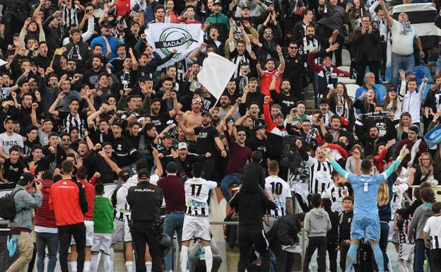 Propuesta de multa de 3.001 euros al Badajoz por deficiencias en el control de los espectadores contra el Mérida