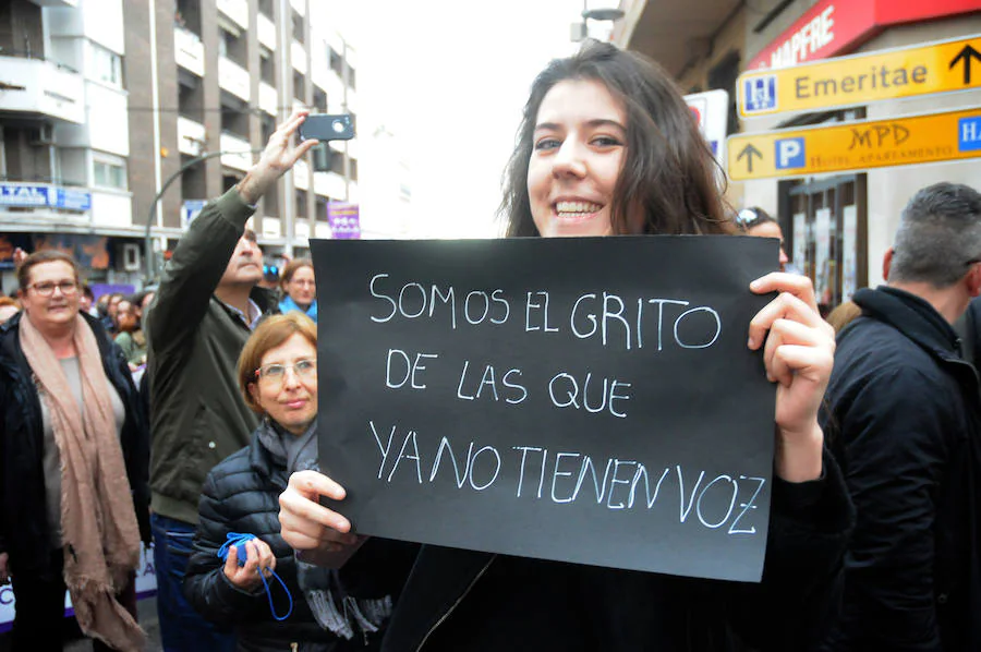 Manifestación del 8 de marzo en Mérida:: BRÍGIDO