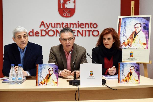 Presentación del premio ayer en el Ayuntamiento. :: e. d.