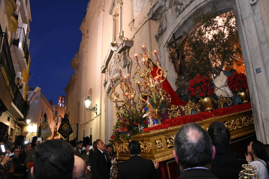 Noche espléndida para recibir a la Oración en el Huerto