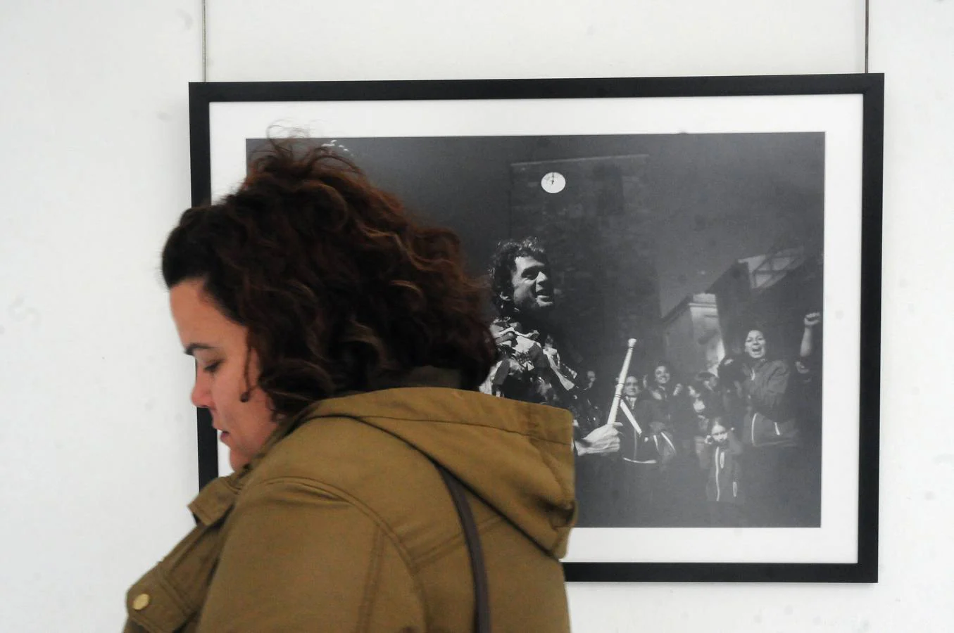 El fotógrafo expone una serie de fotografías que podrán verse durante este mes de abril en el Patio Noble de la Asamblea de Extremadura, en Mérida