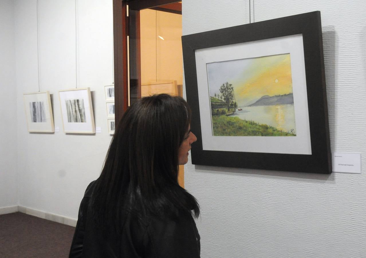 La Agrupación de Acuarelistas de Extremadura ha inaugurado una muestra de los trabajos de 10 de sus artistas extremeños entre los que están Marisol Pérez Cabrera, Rosana Soriano Polo e Isidro Belloso. La exposición se puede visitar en el centro cultural Santo Domingo de Fundación CB hasta el 27 de abril.