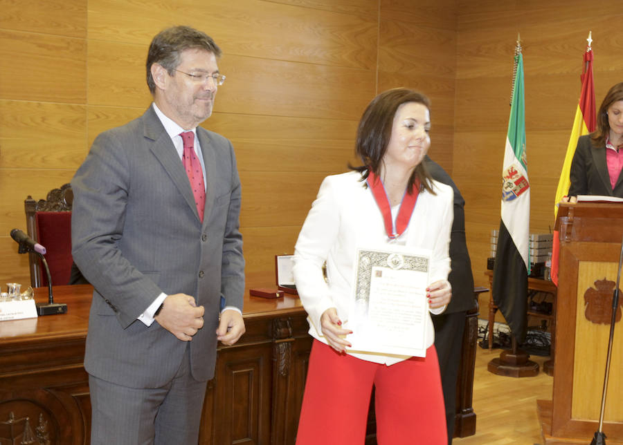 Rafael Catalá ha impuesto las medallas de San Raimundo de Peñafort a diversas personalidades