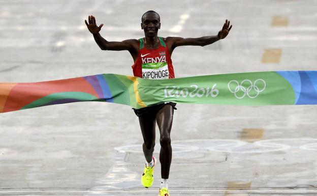 Eliud Kipchoge ganó el oro en los Juegos Olímpicos de Río. 