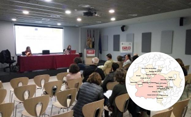 Convocatoria del proyecto de la Diputación de Cáceres, 'Red de municipios sostenibles'. En el círculo, localidades que forman parte del plan. 