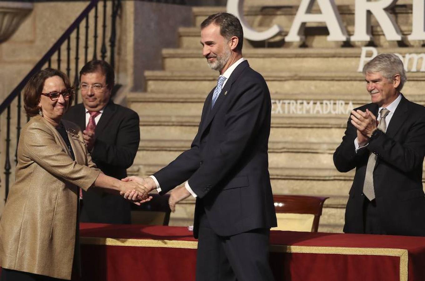 Fotos: El rey entrega el premio Carlos V a Antonio Tajani