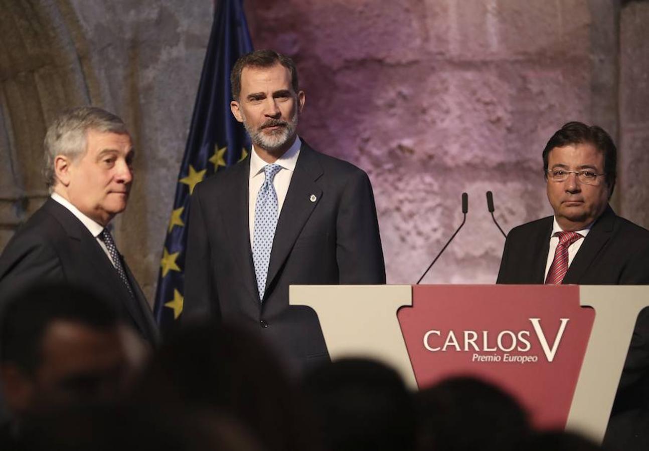 Fotos: El rey entrega el premio Carlos V a Antonio Tajani