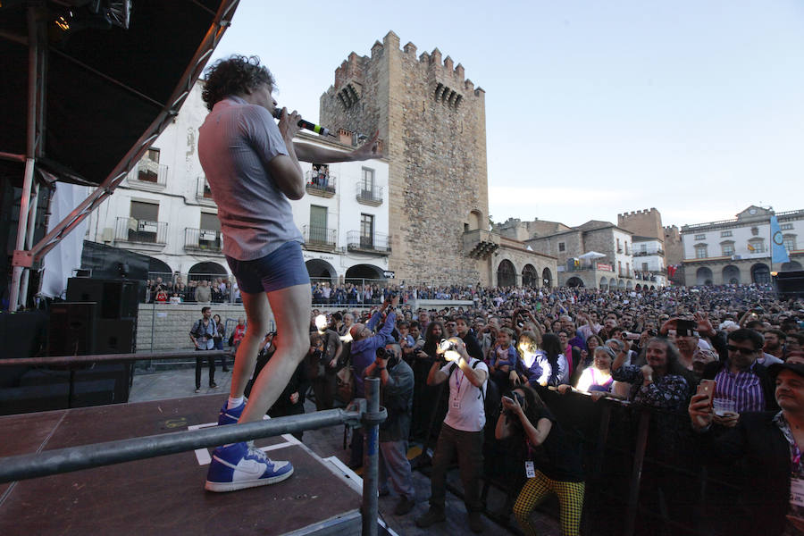 El festival clama contra el machismo y pide ayuda para los refugiados