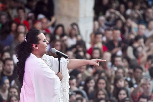 Falete actuó en la primera edición de Los Palomos y volverá este año a subirse al escenario. :: hoy