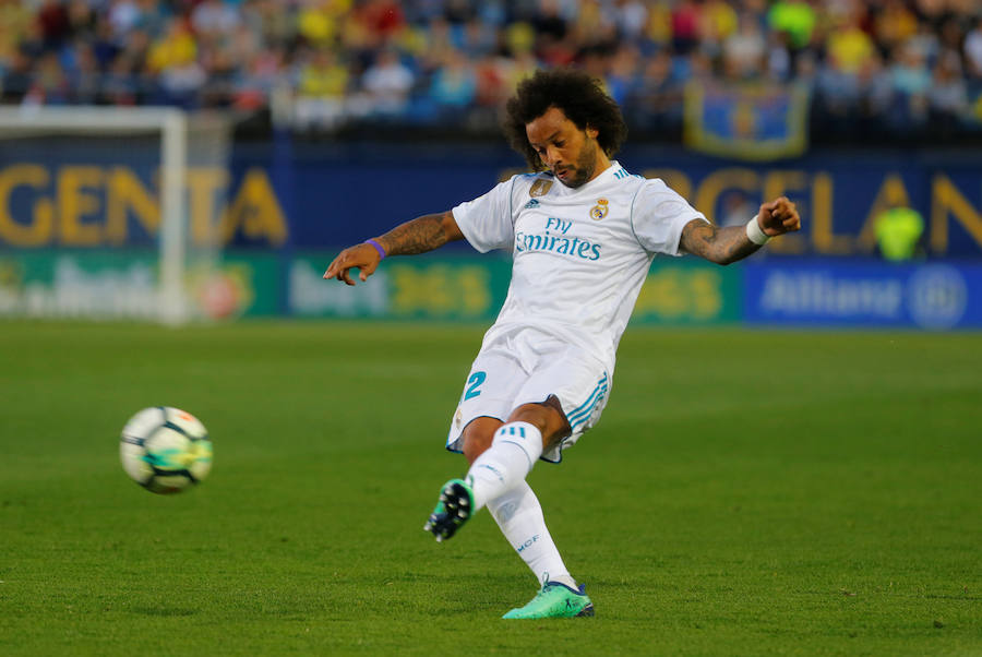 Tablas en el encuentro disputado en el Estadio de la Cerámica. El Real Madrid tuvo el partido en sus manos pero el Villarreal le arrebató dos puntos gracias al gol de Samu Castillejo