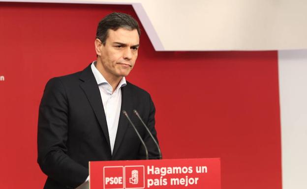 Sánchez prepara ya su moción de censura contra Rajoy