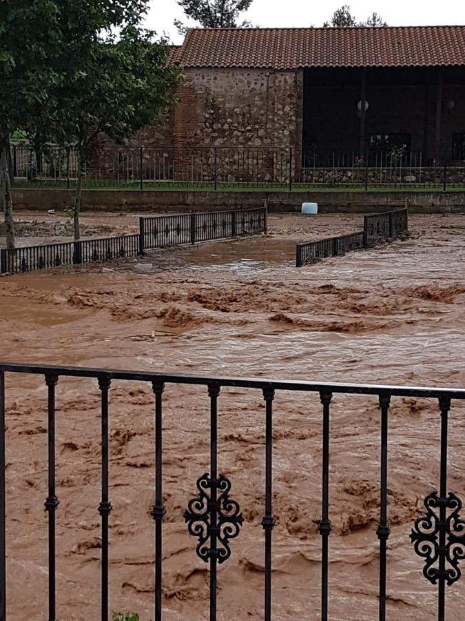 Justo una semana después la localidad pacense ha visto como el arroyo Tripero se volvía a desbordar 