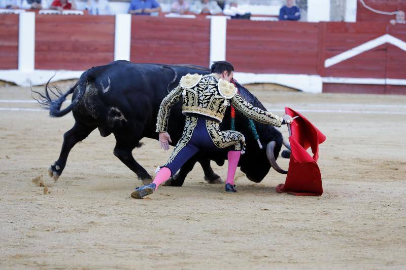 Festejo taurino de las Ferias de San fernando 2018, con Ponce, De Justo y Garrido.