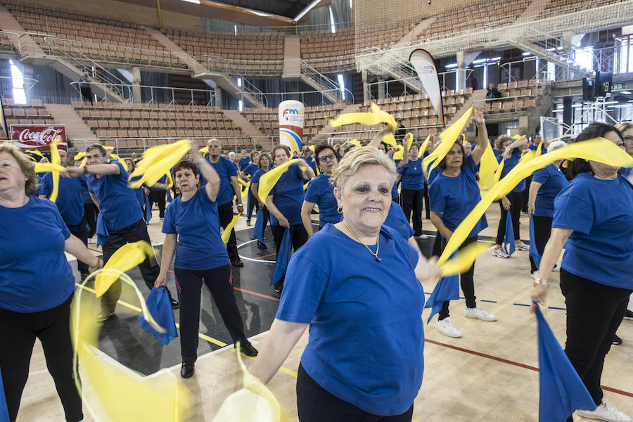 El complejo deportivo acogió ayer la clausura de la XXII Campaña de Atención al Mayor del Ayuntamiento