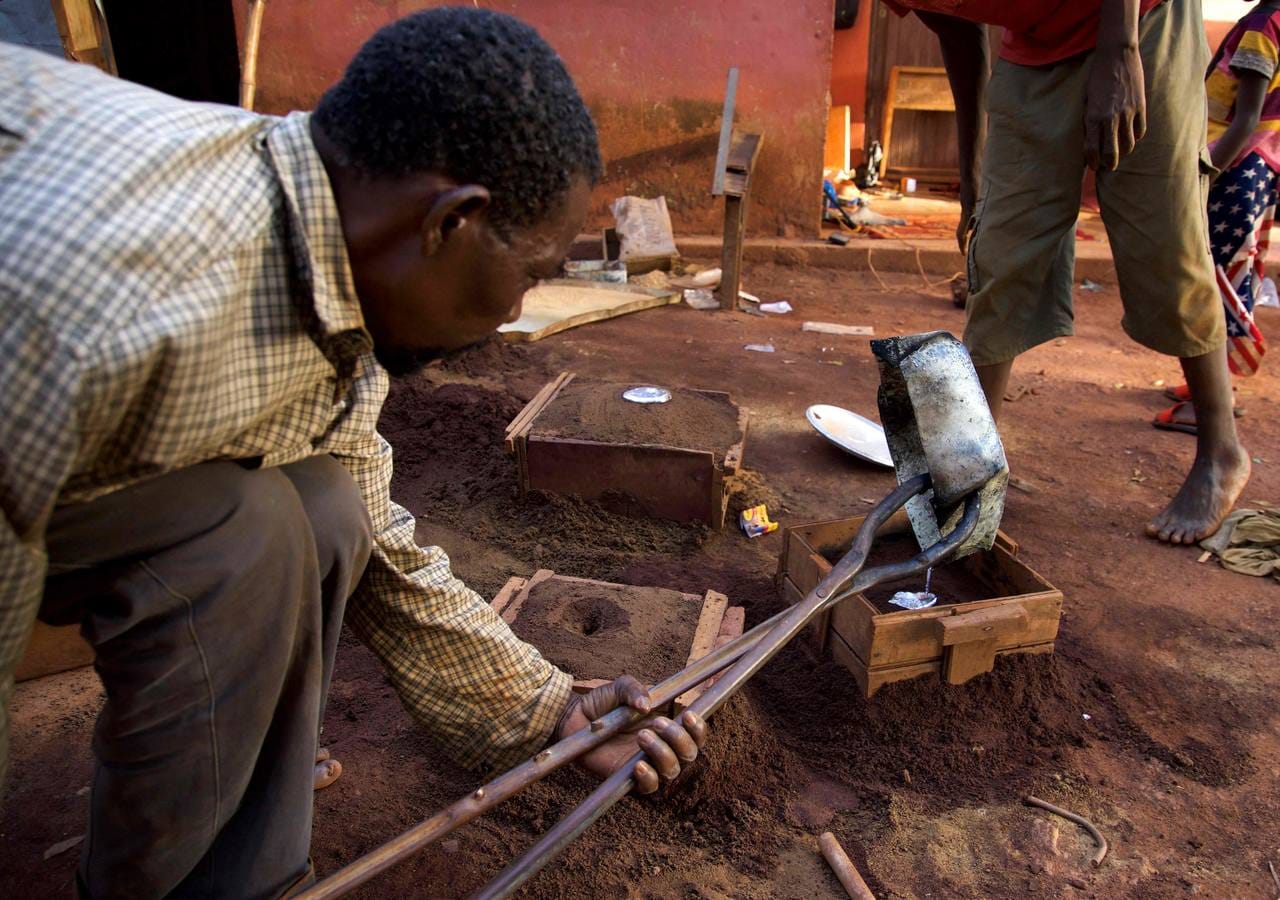 Las iniciativas locales se proponen dar educación a los niños desplazados en Bangassou (República Centroafricana), al sureste del país, que se ha sumido en la violencia entre cristianos y musulmanes desde el derrocamiento en 2013 del viejo líder Bozize por una alianza rebelde principalmente musulmana