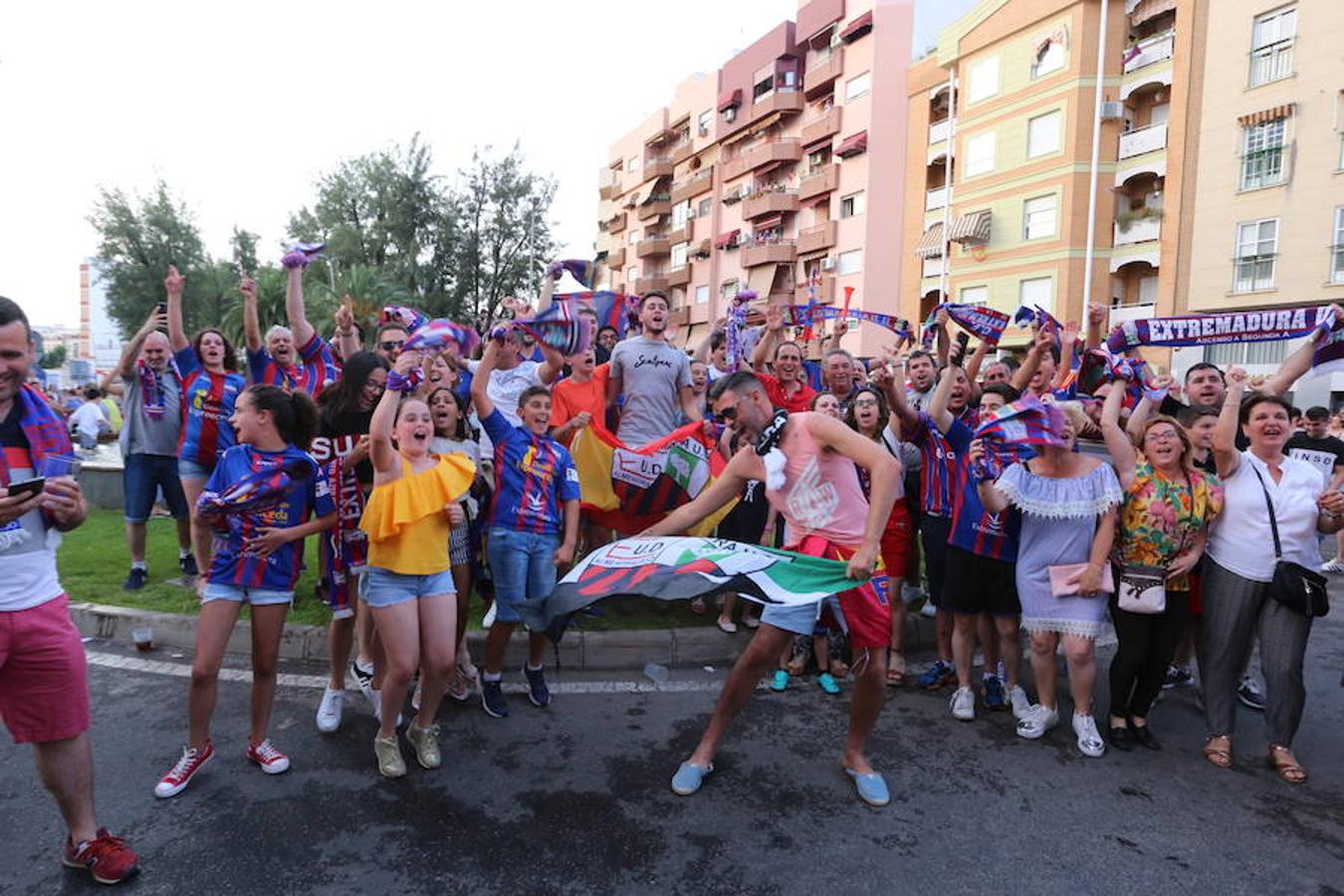 Fotos: Almendralejo celebra el ascenso del Extremadura