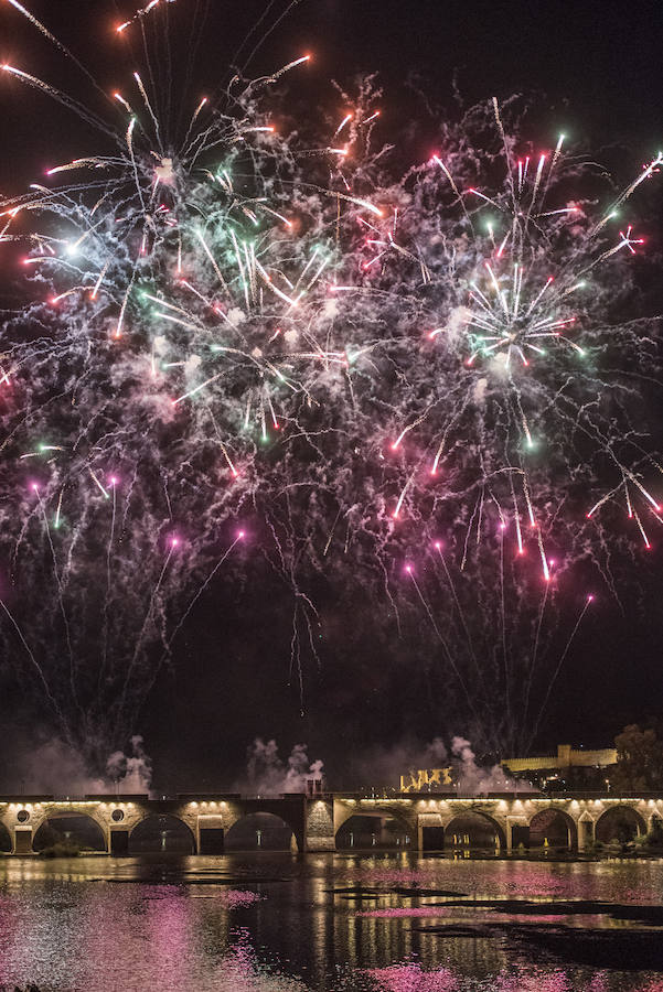 Los pacenses disfrutaron de 25 minutos de fuegos artificiales