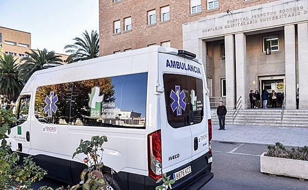 El TSJEx avala el concurso de ambulancias que ganó Tenorio