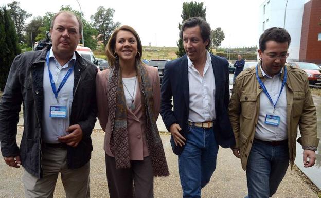 José Antonio Monago, María Dolores de Cospedal, Carlos Floriano y Fernando Manzano en el Congreso Regional del PP de 2012