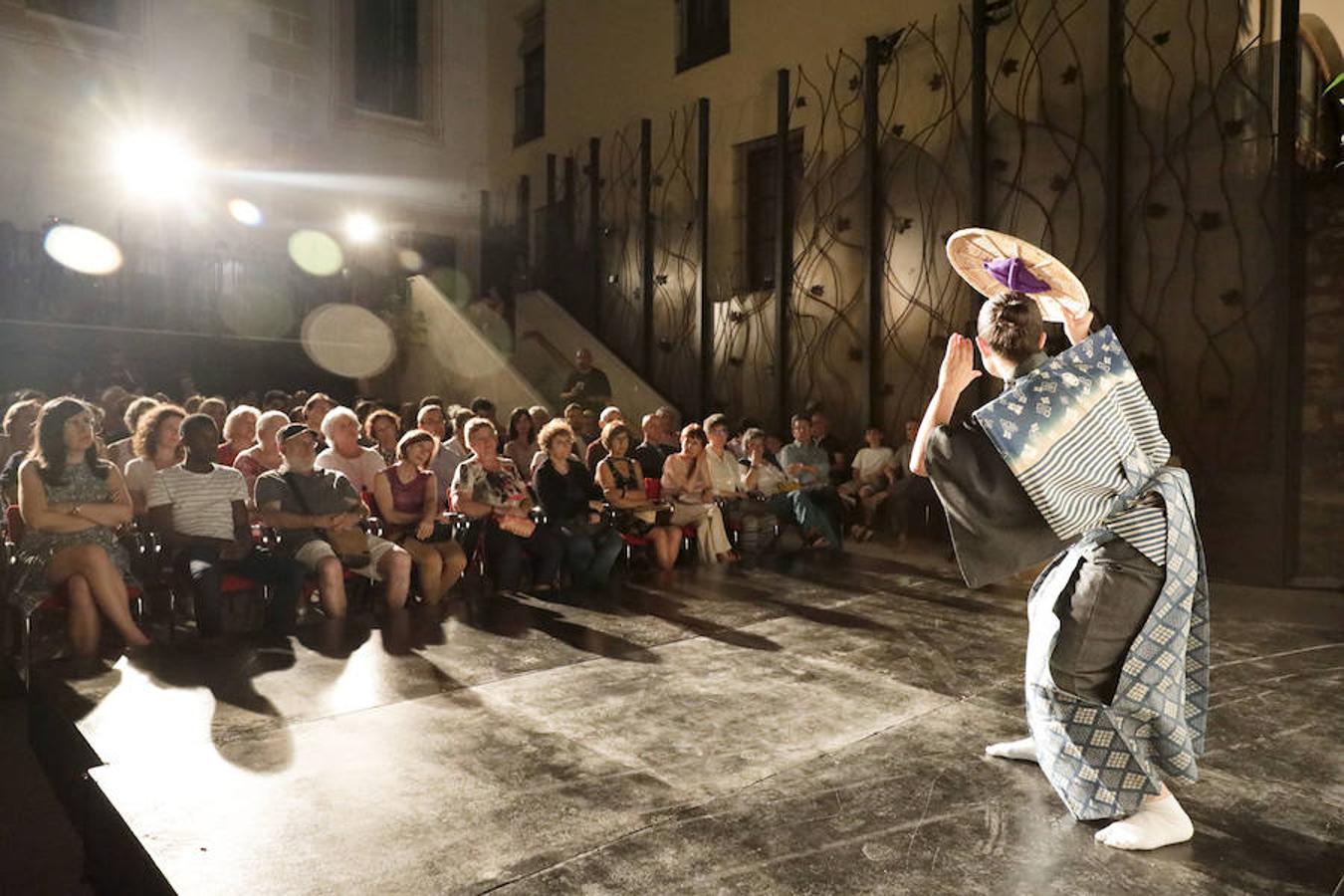 El patio del palacio de Golfines de Abajo se estrenó como lugar abierto a la ciudad