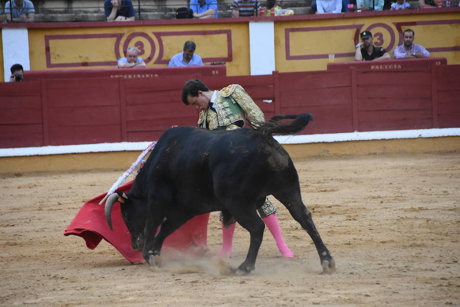 La plaza no llegó a un cuarto de su aforo