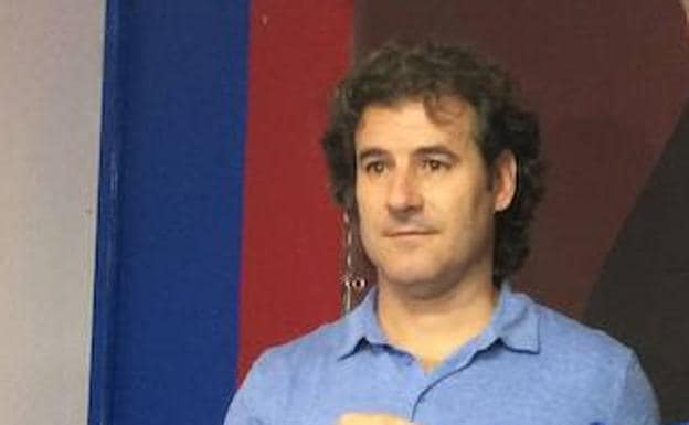 El director deportivo Ángel González Becerra se despide del Extremadura