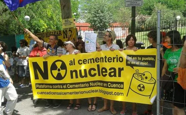Una concentración en contra del cementerio nuclear.