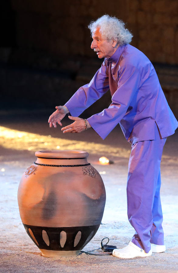 Rafael Álvarez estrena en el Festival de Mérida su monólogo cómico sobre los textos de Esquilo