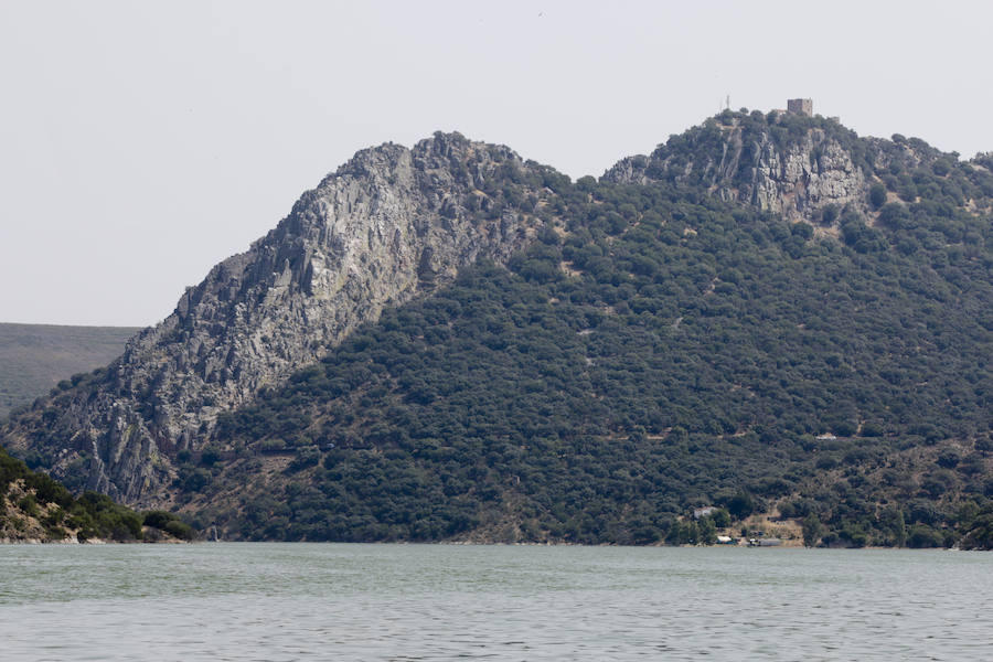 El nuevo tramo navegable permite mirar el Salto del Gitano desde una perspectiva hasta ahora inédita