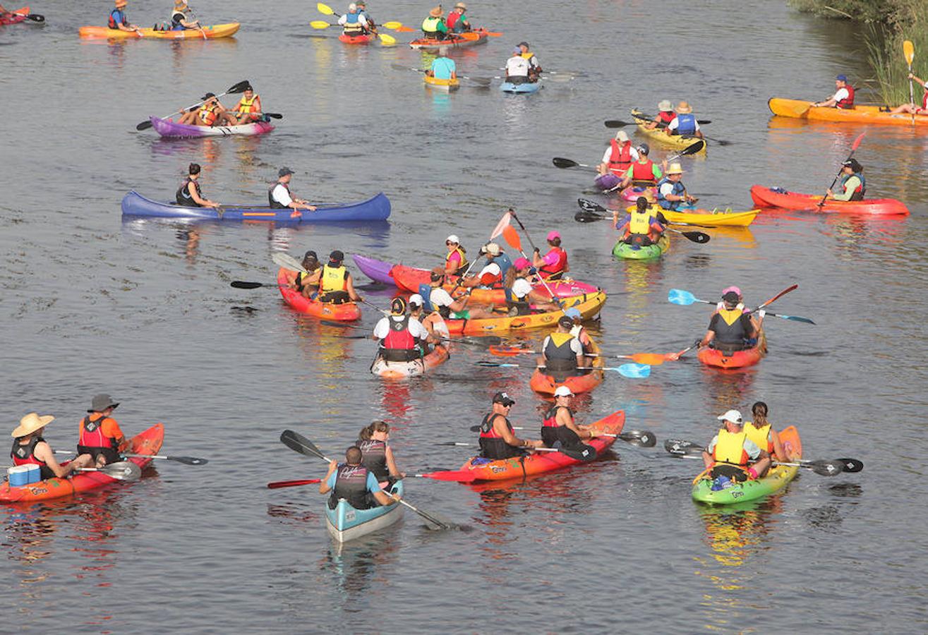 Recorrieron casi 19 kilómetros  entre el puente de la Macarrona de Riolobos y el de Hierro de Coria
