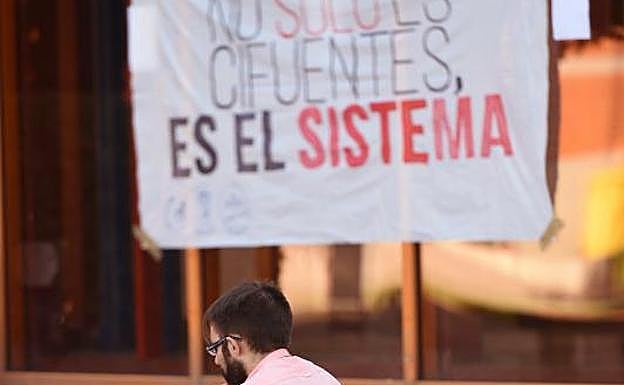 La jornada de huelga convocada por los estudiantes de la Universidad Rey Juan Carlos (URJC).