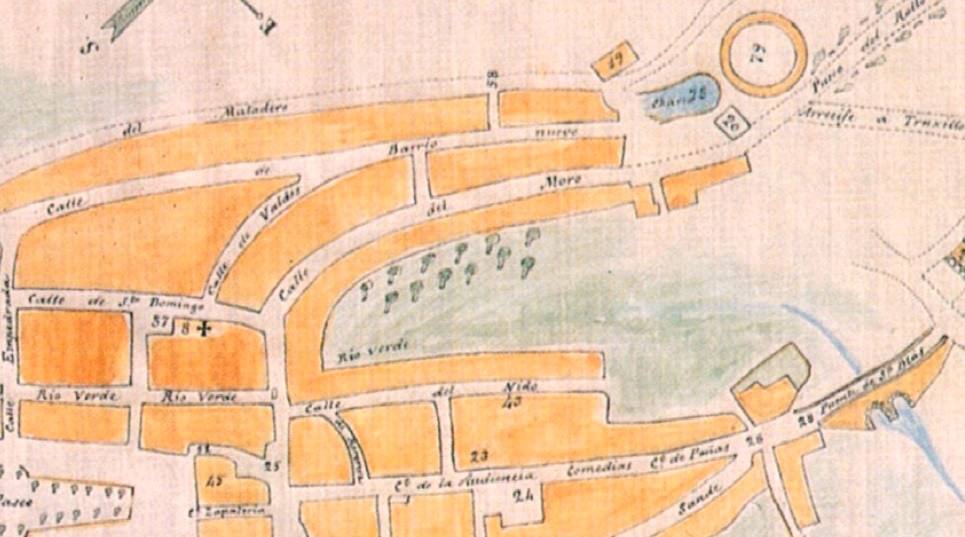 Plano de Cáceres de 1846, siete años después del ajusticiamiento del cura. Le llevaron desde la cárcel de la Audiencia (número 43), hasta el rollo que estaba en donde en 1844 se levantó la Plaza de Toros (número 79), siendo llevado el reo por la calle del Moro (ahora General Margallo).