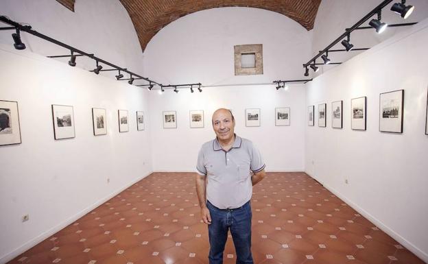 El Palacio de las Cigüeñas de Cáceres acoge la muestra 'Huellas imborrables'