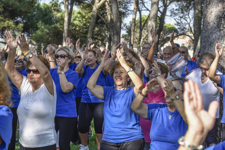 Clase de pilates con motivo del Día del Mayor:: J.V.A.