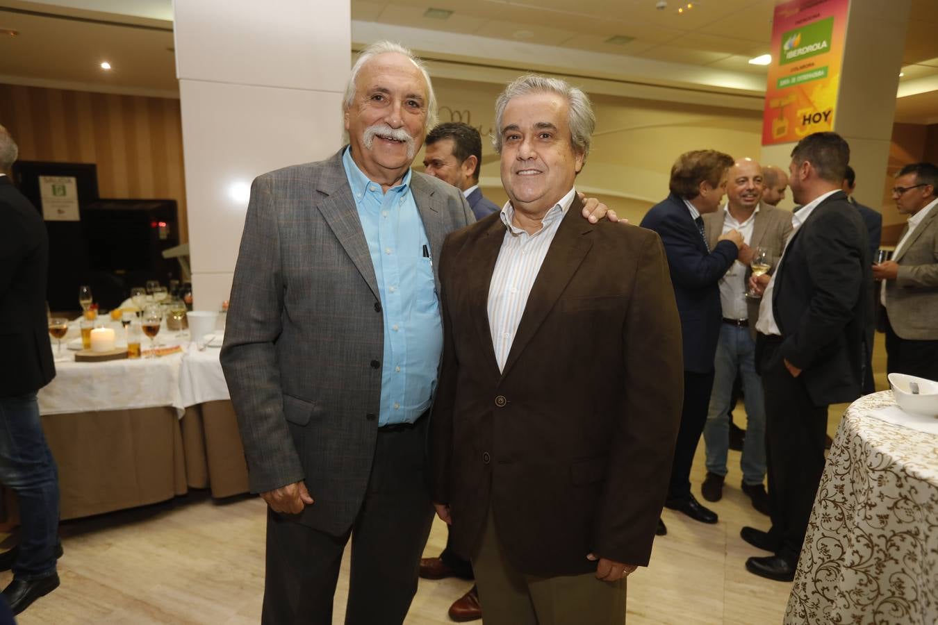 Después de la gala de Extremeños de HOY, los invitados pudieron disfrutar de un cóctel.