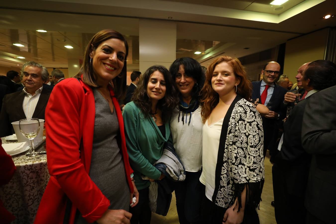 Después de la gala, todos los invitados pudieron disfrutar de un agradable cóctel.