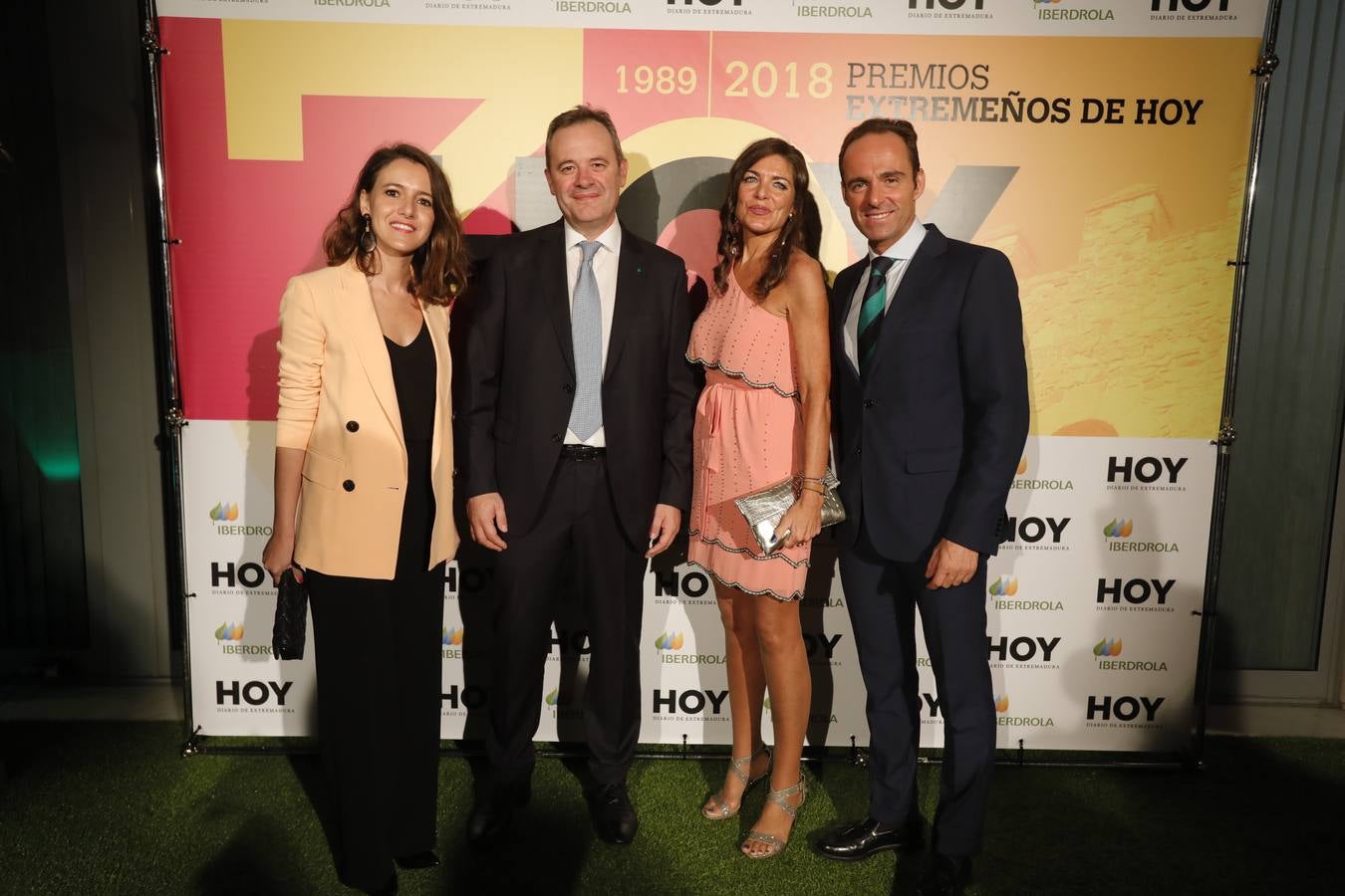Los invitados pasaron por el photocall antes del comienzo de la gala