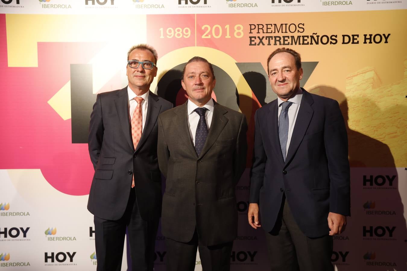 Los invitados pasaron por el photocall antes del comienzo de la gala