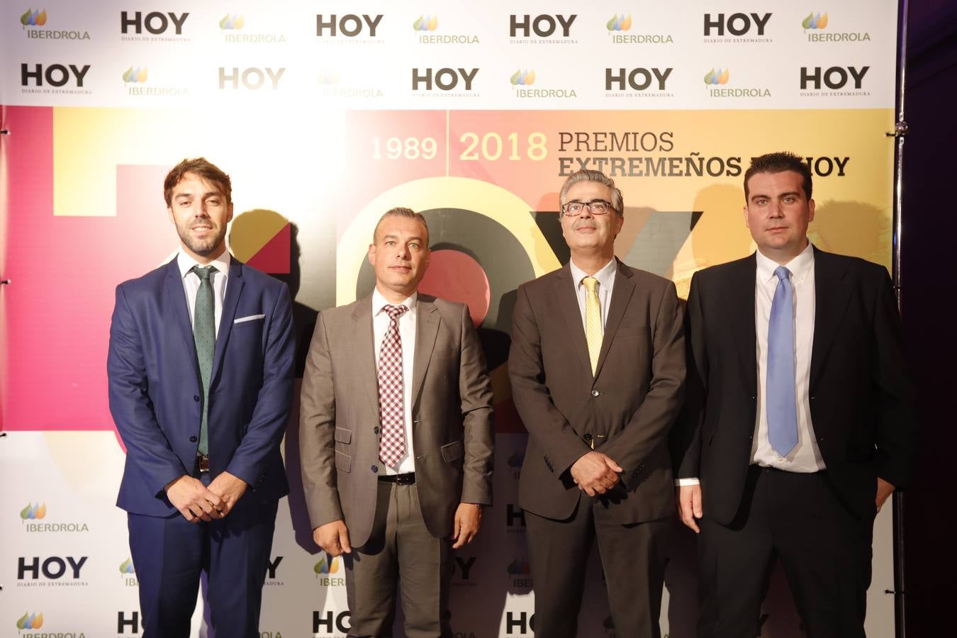 Los invitados pasaron por el photocall antes del comienzo de la gala