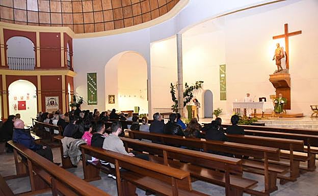 Misa en el Cerro de Reyes por las 22 víctimas