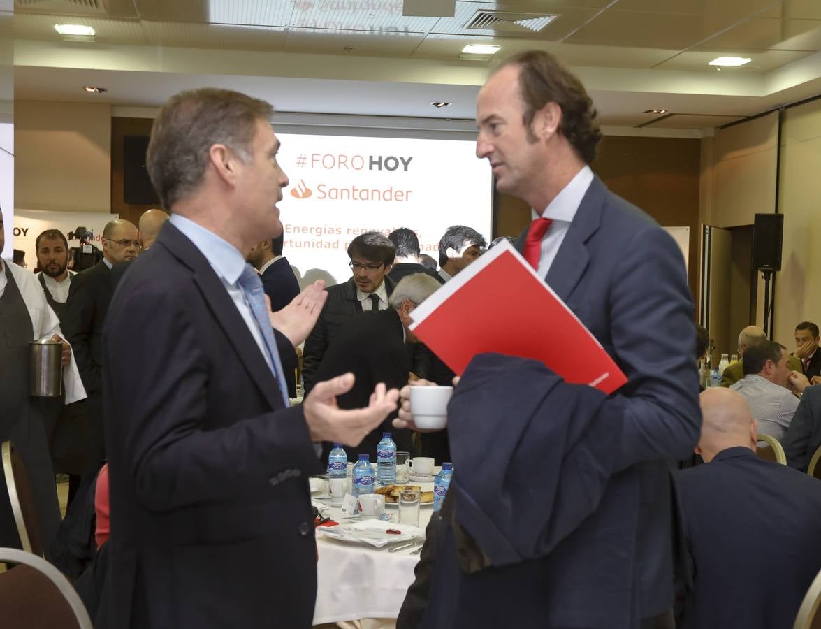 La región estaría contribuyendo en un 20% con el objetivo nacional en cuanto a generación de energía con fuentes renovables, si el objetivo fuese, como se prevé de 50.000 megavatios para dentro de doce años. Así lo ha anunciado la consejera de Economía e Infraestructuras, Olga García, que ha asistido este miércoles en Cáceres a un desayuno informativo sobre energías renovables, organizado por el Diario HOY en colaboración con el Banco Santander.