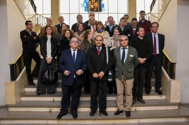 Concentración de jueces y fiscales en la Audiencia Provincial de Badajoz. 