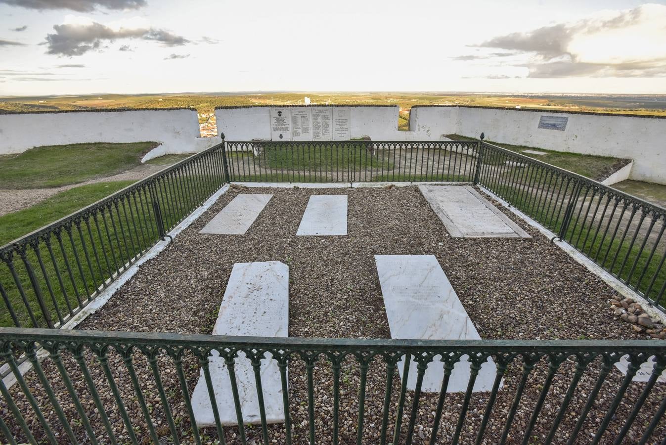 En Elvas reposan desde hace más de 200 años tres soldados ingleses caídos en los sitios de Badajoz y en la batalla de la Albuera