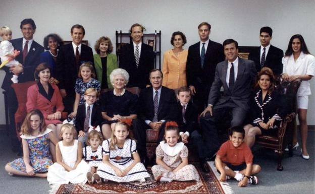 George H. W. Bush, el jefe de una dinastía estadounidense 